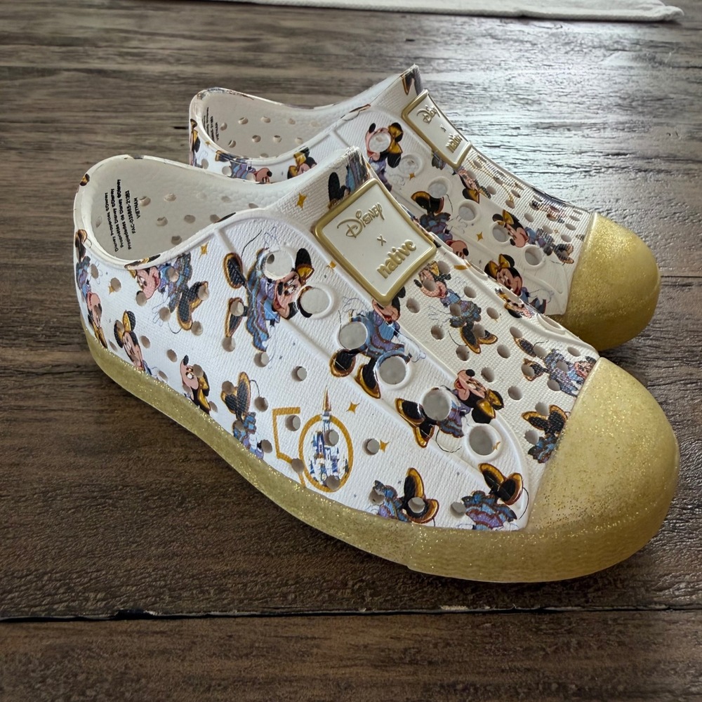 Disney Native Jefferson Minnie Mouse WDW 50th Anniversary Gold Glitter Shoes C6